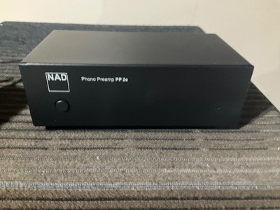 NAD PP 2e Phono Preamplifier - Black