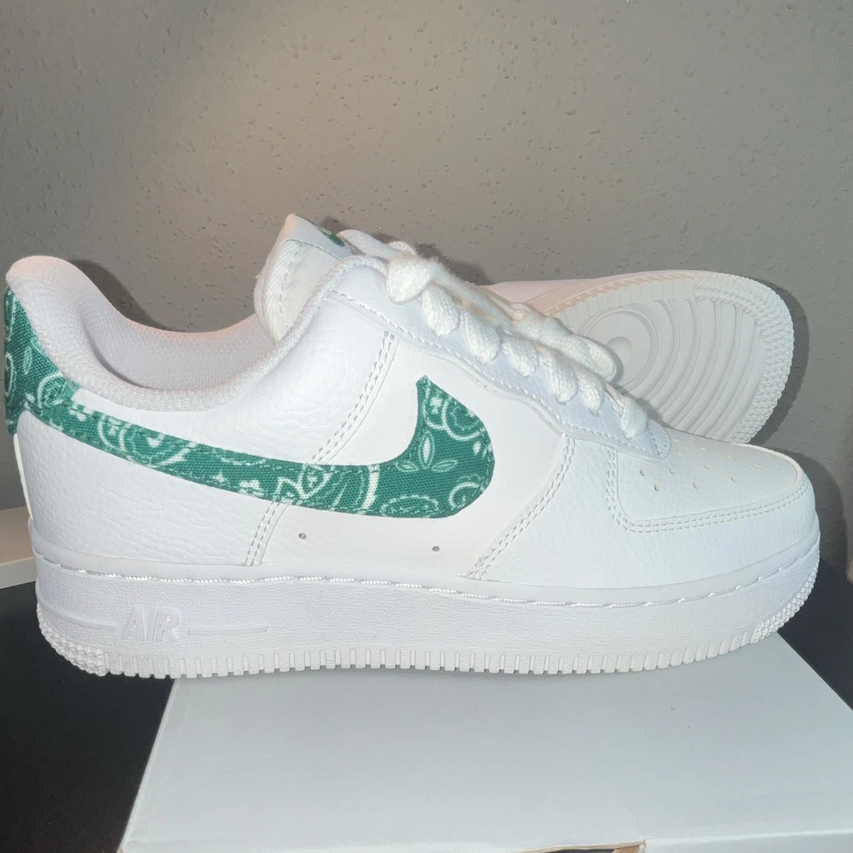 Nike Air Force 1 07 Low White for sale | eBay