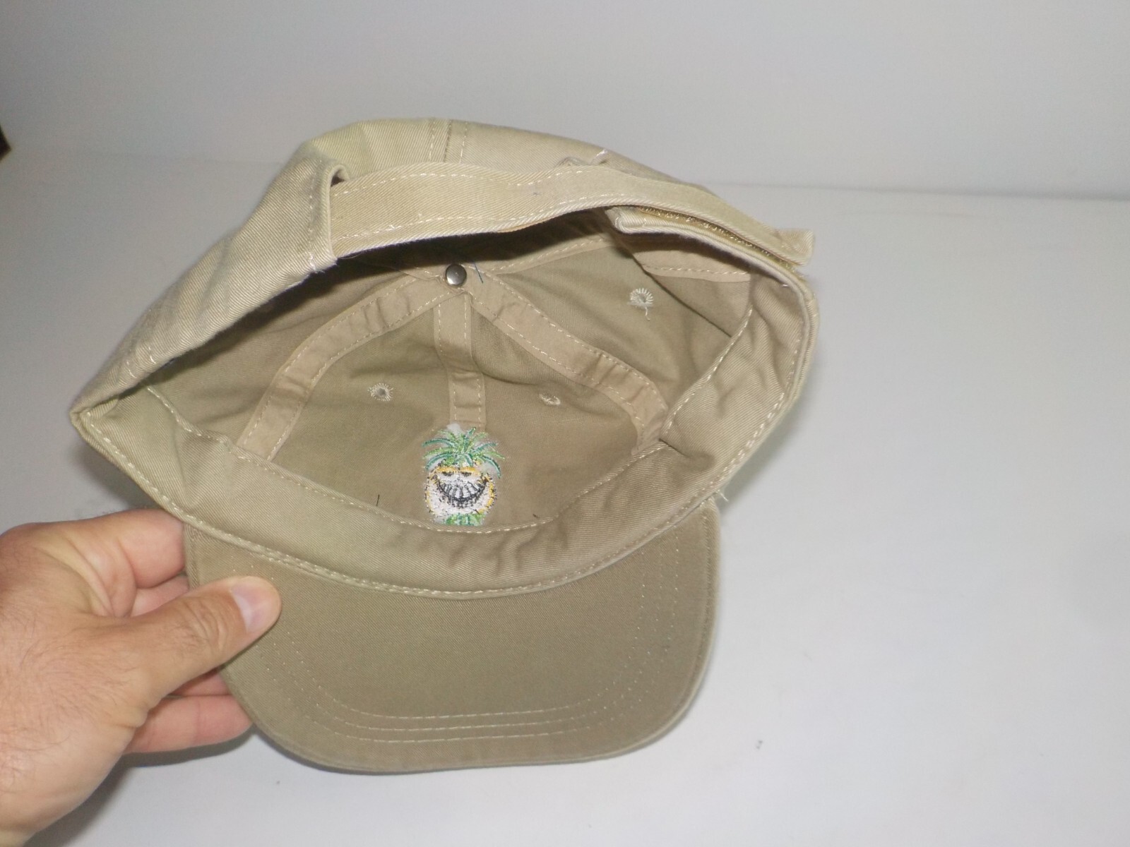 Willy's Beach Hat Cap Strapback Pineapple Willy's… - image 4