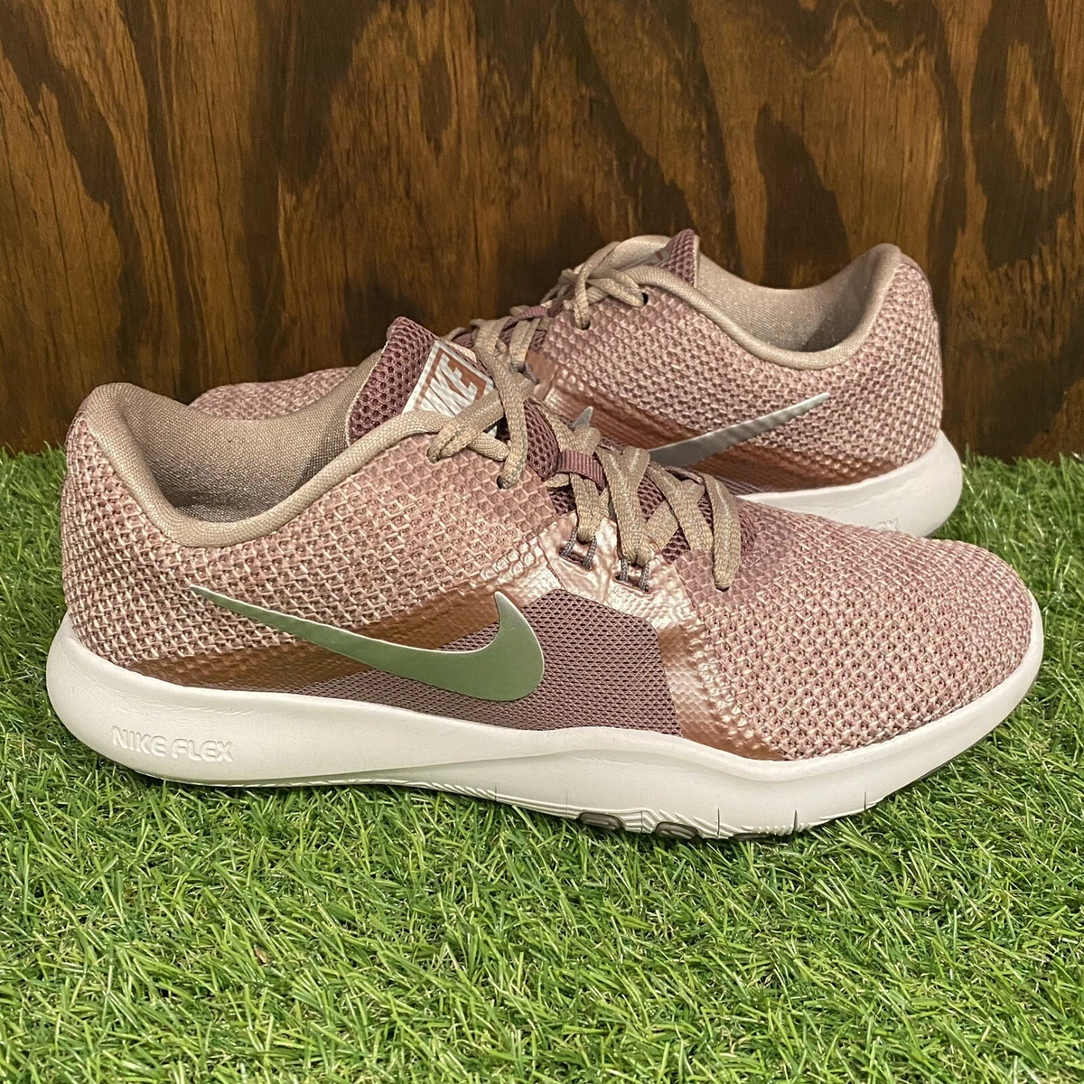 Nike flex trainer 8 premium top