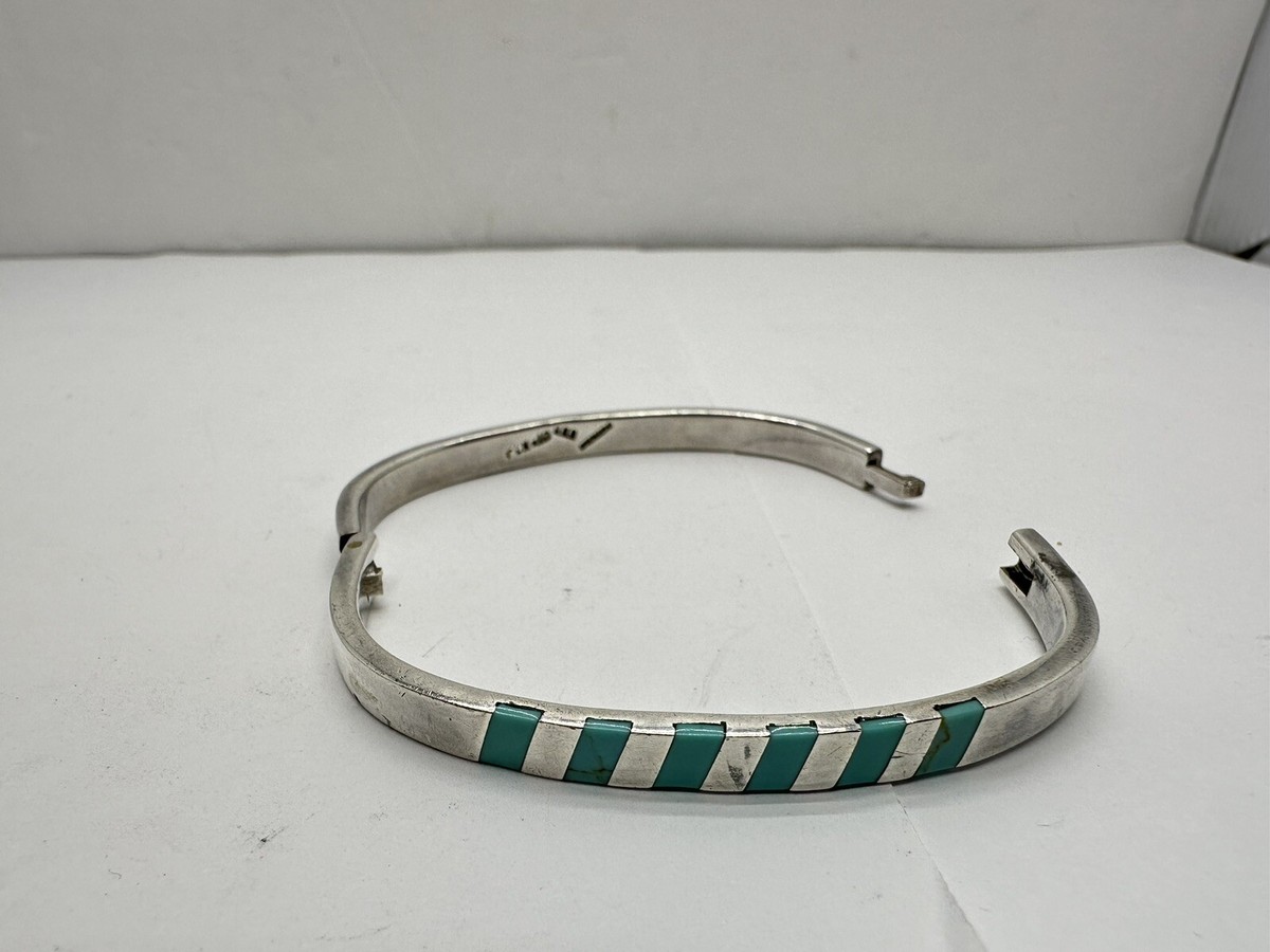 Vintage 925 Mexico Sterling Silver Turquoise Hinged Bangle