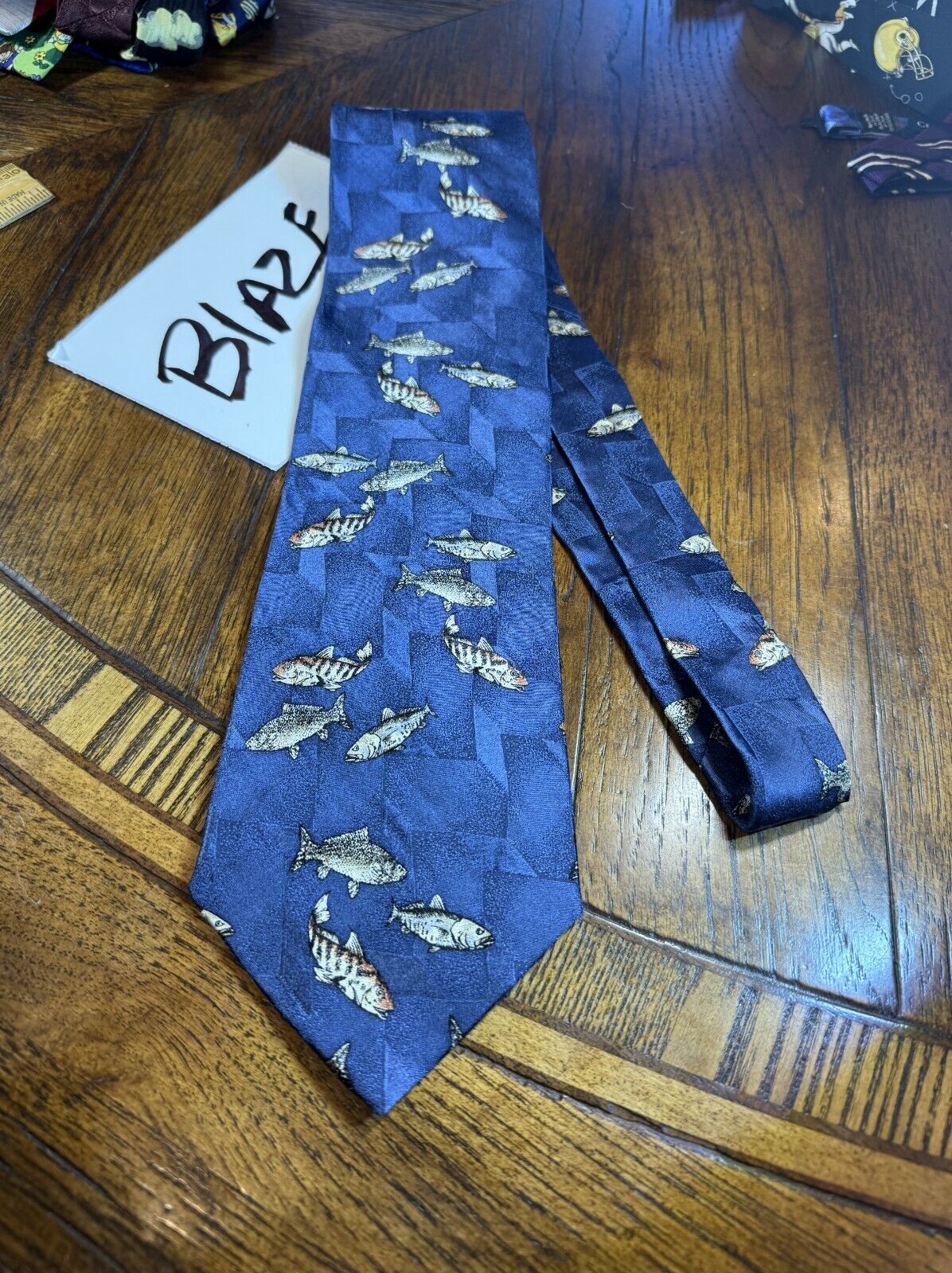 Picture 2 of 4