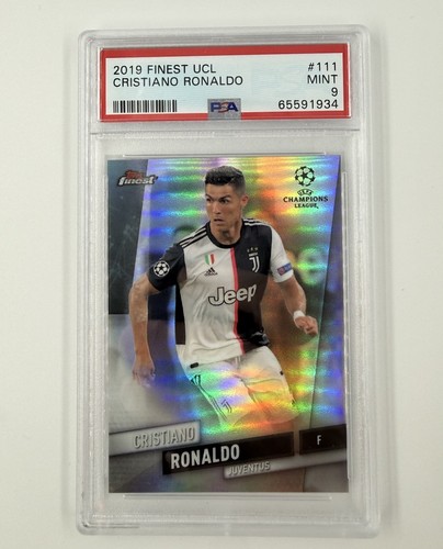 Topps Finest UCL Cristiano Ronaldo #111 SP Refractor Juventus Portugal PSA 9