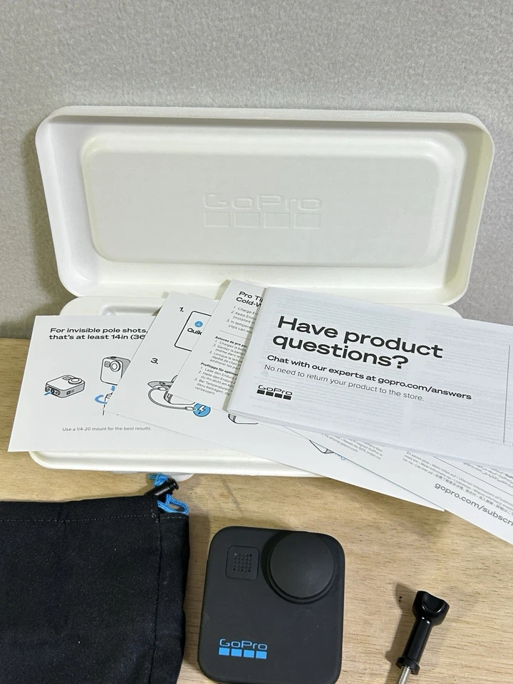 Cámara de acción GoPro Max 360 V2 5,6K30 HD 16,6 MP impermeable con accesorios Foto 4 de 4