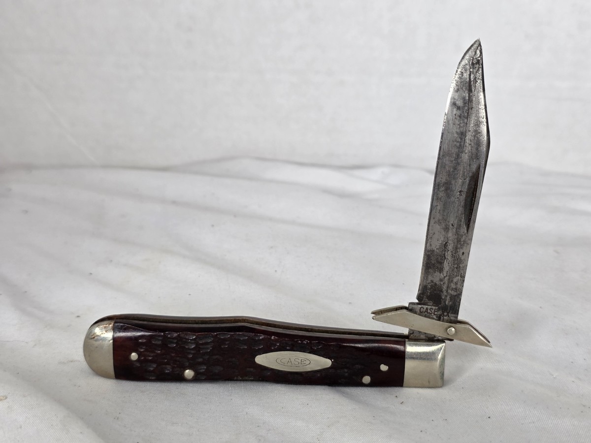 Case XX 4 Dot 1976 Cheetah Swing Guard 6111 1/2 L Bone Handle Lock