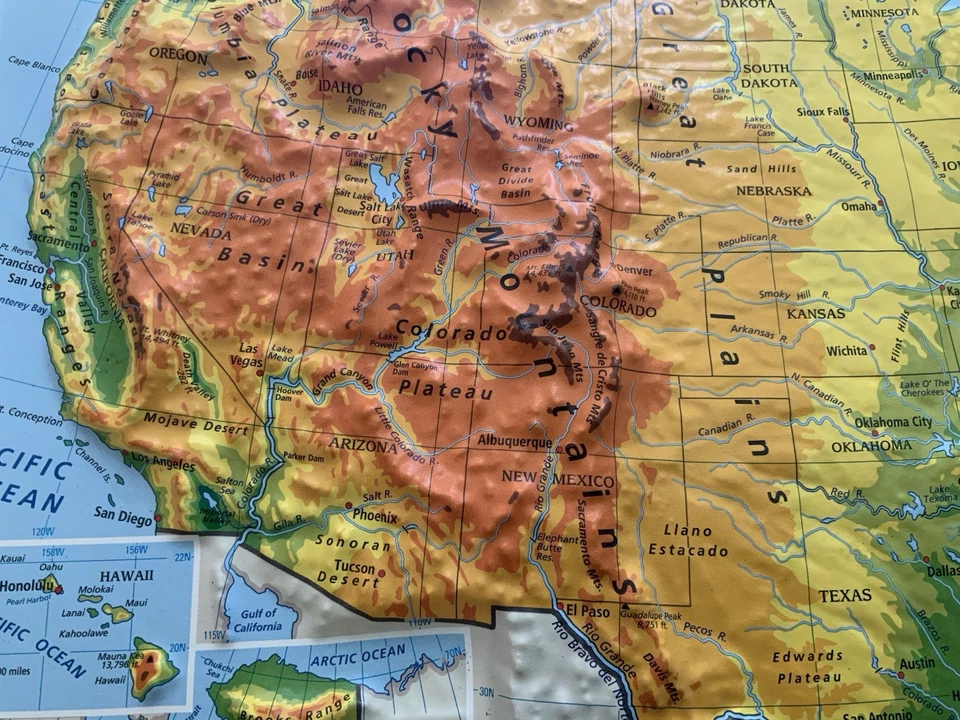 Nystrom Raised Relief Map United States - Image 4 of 4