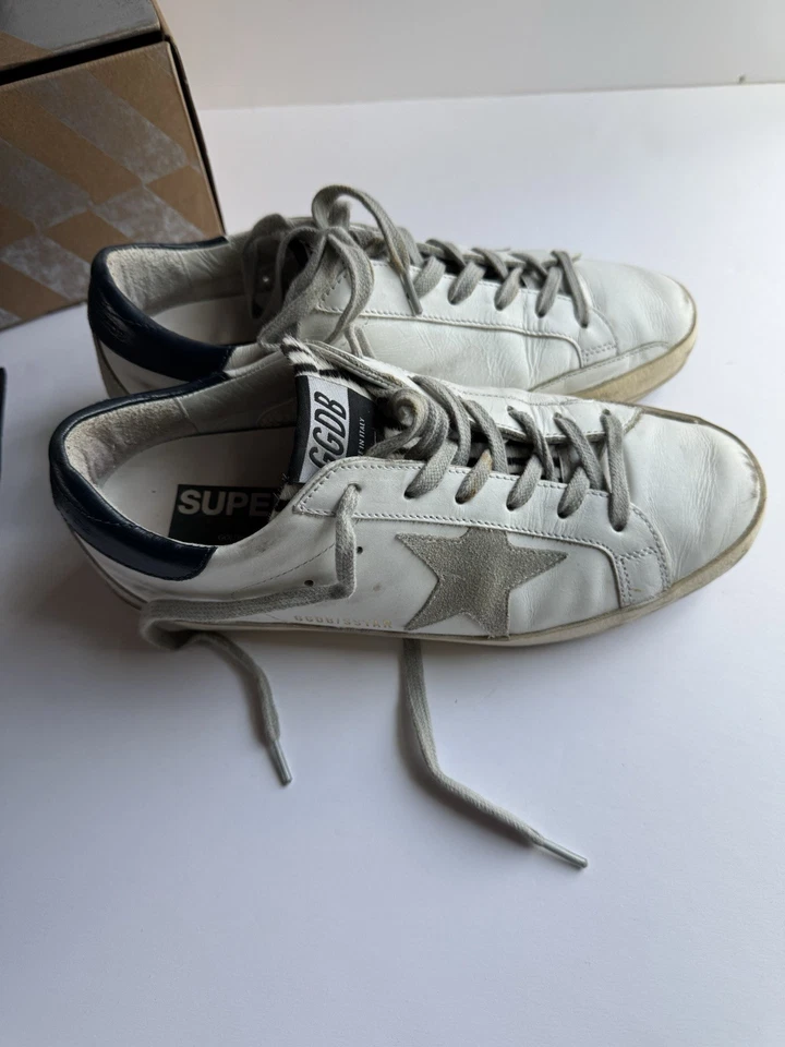 Tênis Superstar Golden Goose baixo língua zebra tamanho 37 branco/azul/zebra/creme - Imagem 3 de 4
