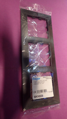 Plaque 3 Postes Verticale Hager Kallysta POP Carbone - Réf. WKN509, Entraxe 71mm, Neuf