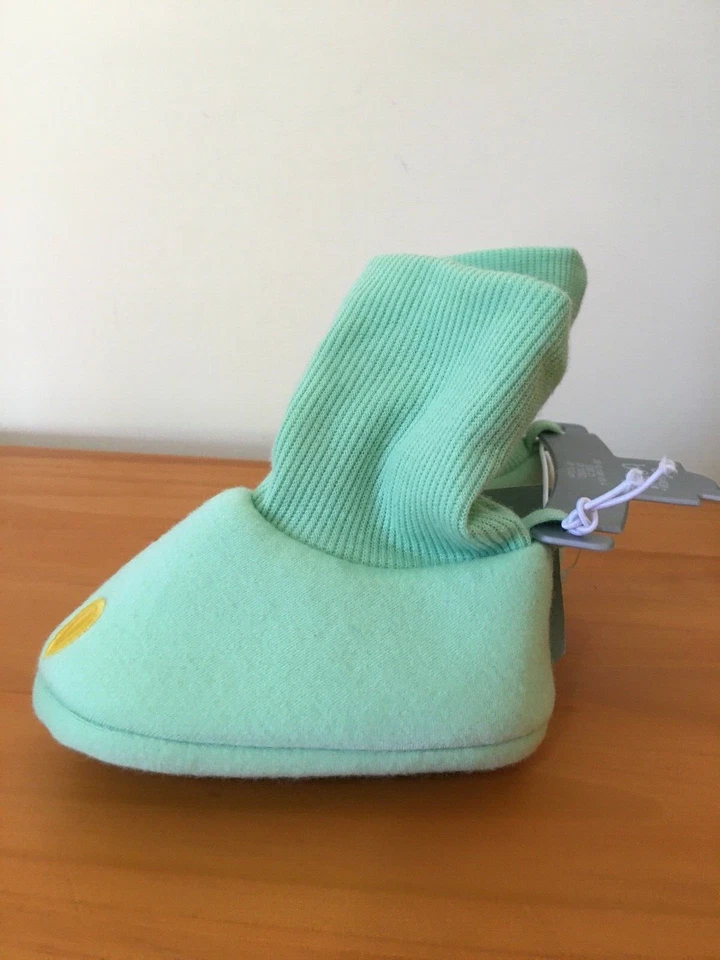 NUEVO Disney Store El Niño Bebé Disfraz Zapatos Verde Mandaloriano Foto 2 de 2