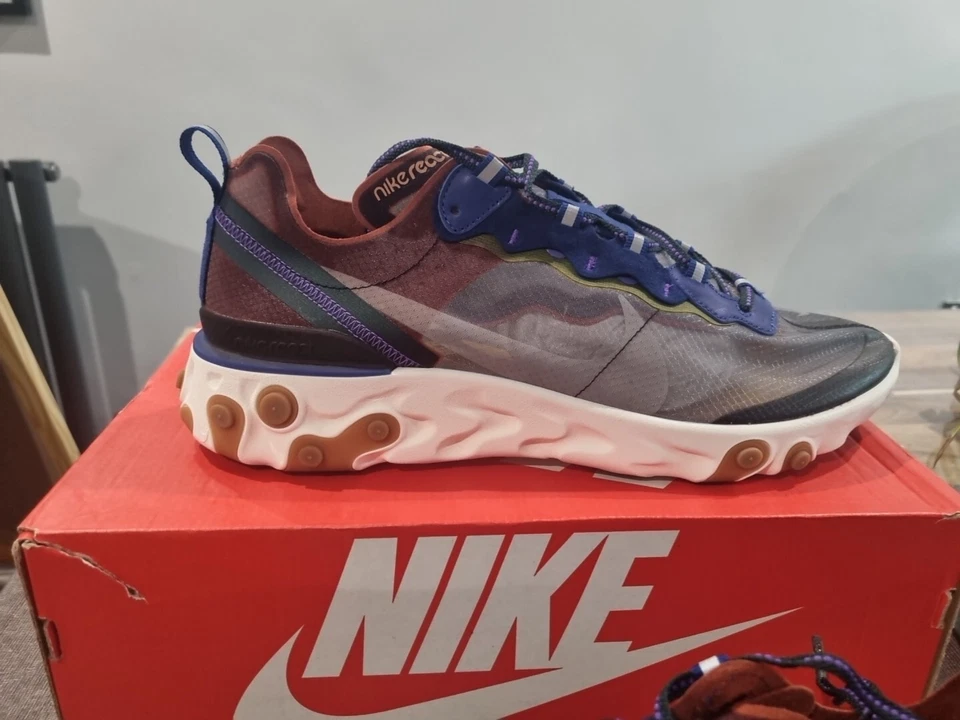 Mens Nike React Element 87 Trainers Size UK 12 AQ1090 200 Dusty Peach - Image 3 of 4