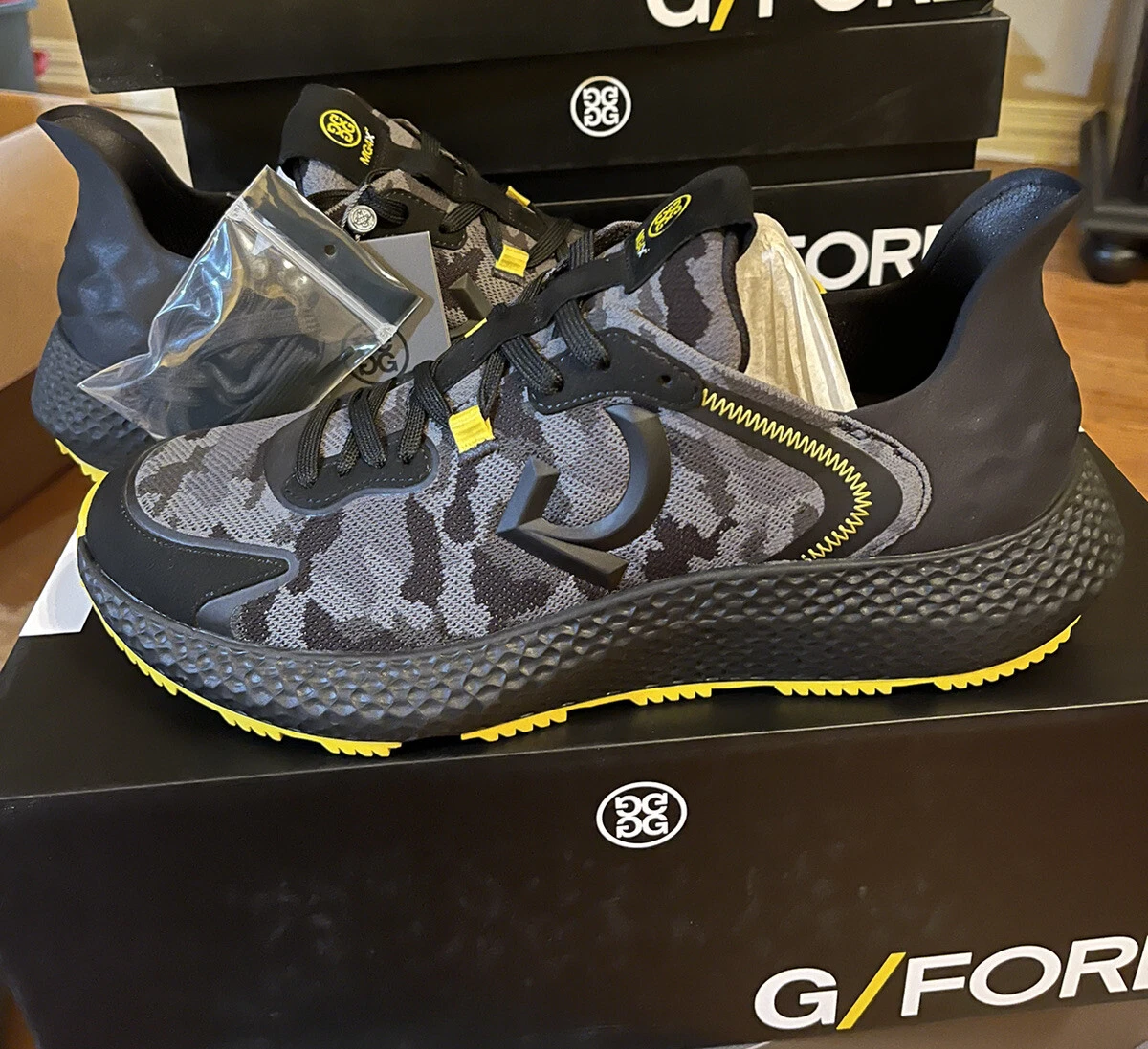 G/Fore Mens MG4X2 Mens Multi Size Black Yellow Golf Cross Trainers Shoes