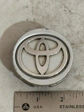 2004-10 Toyota Solara Sienna Wheel Rim Center Hubcap Hub Cover Cap 42603-ae020 2004-10 Toyota Solara Sienna Wheel Rim Center Hubcap Hub Cover Cap 42603-ae020