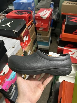 Crocs On The Clock Literide Slip On Work Clogs Slip Resistant Women's Size 9