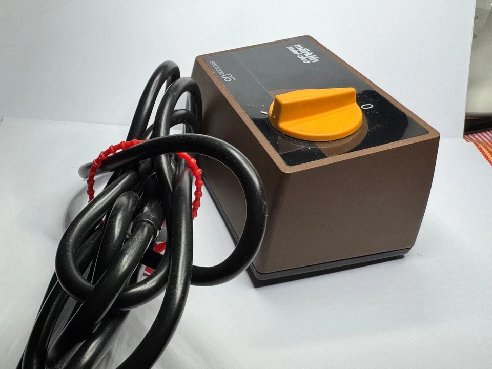 Märklin mini-club 37700 electronic 05 Trafo OVP Top Zustand - Bild 2 von 4