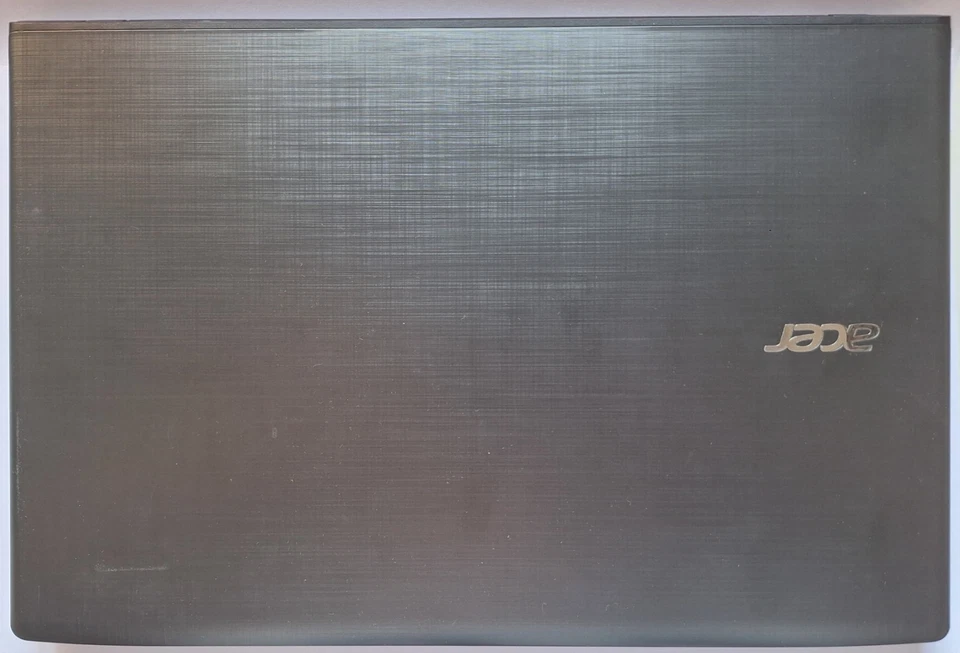  Portátil Acer Aspire 5 Negro, Buen estado, i7-7500U, Incluye Cargador - Imagen 2 de 4