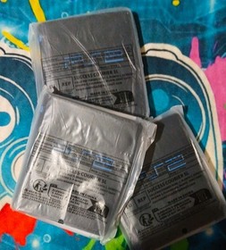 Brand New Men's PlayStation 2 PS2 Fat Console Themed Wallet Bifold 