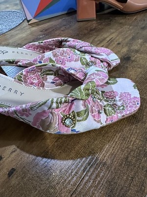NIB Katy Perry The Tooliped Twisted Sandal Vintage Pink Brocade Size 9 MSRP $109