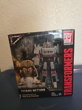 Hasbro Transformers Titans Return Megatron & Doomshot Decepticon Tank