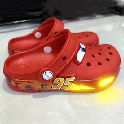 Kid s LIGHT-UP Lightning McQueen Crocs boys girls Shoe Clog Disney C8-J3 Size **