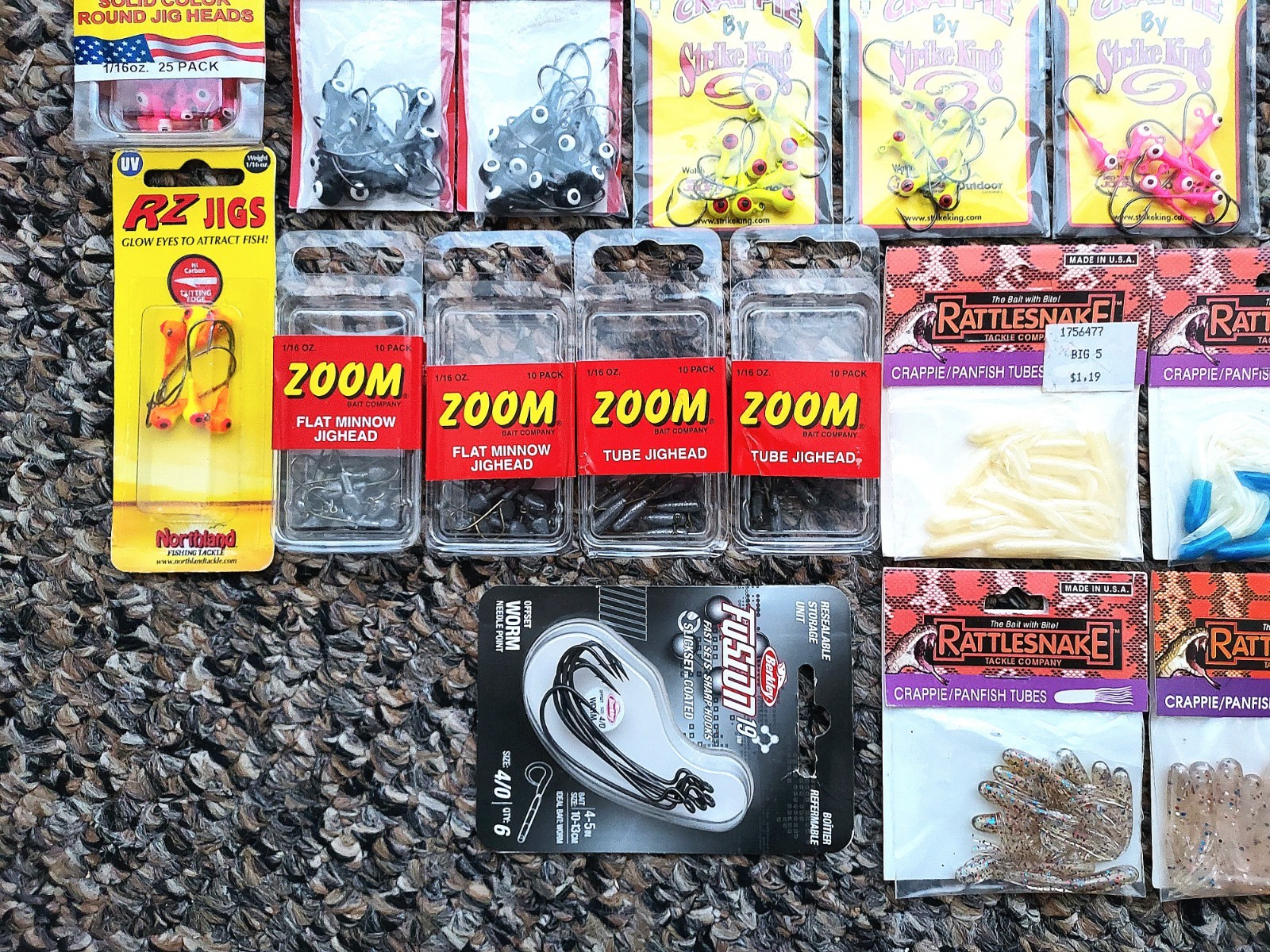 Crappie Bass Fishing Lures Lot Tube Jigs Eagle Claw Luck E Strike King Jig Heads - Image 5