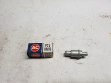 AC CV 720C PCV Valve - NOS
