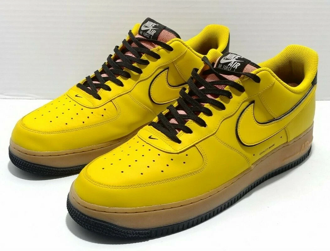 nike air force 1 lv8 size 13