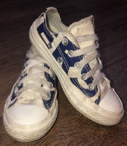 infant size 10 converse