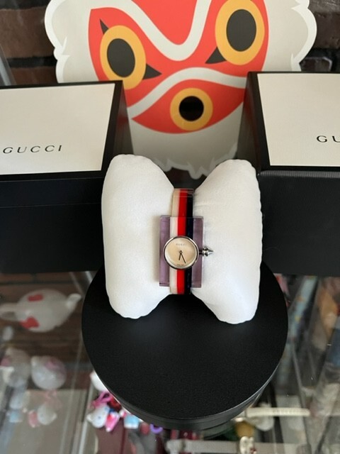 時計 GUCCI MATHER OF PEARL Vintage Gucci Mother Of Pearl Women's Watch | eBay