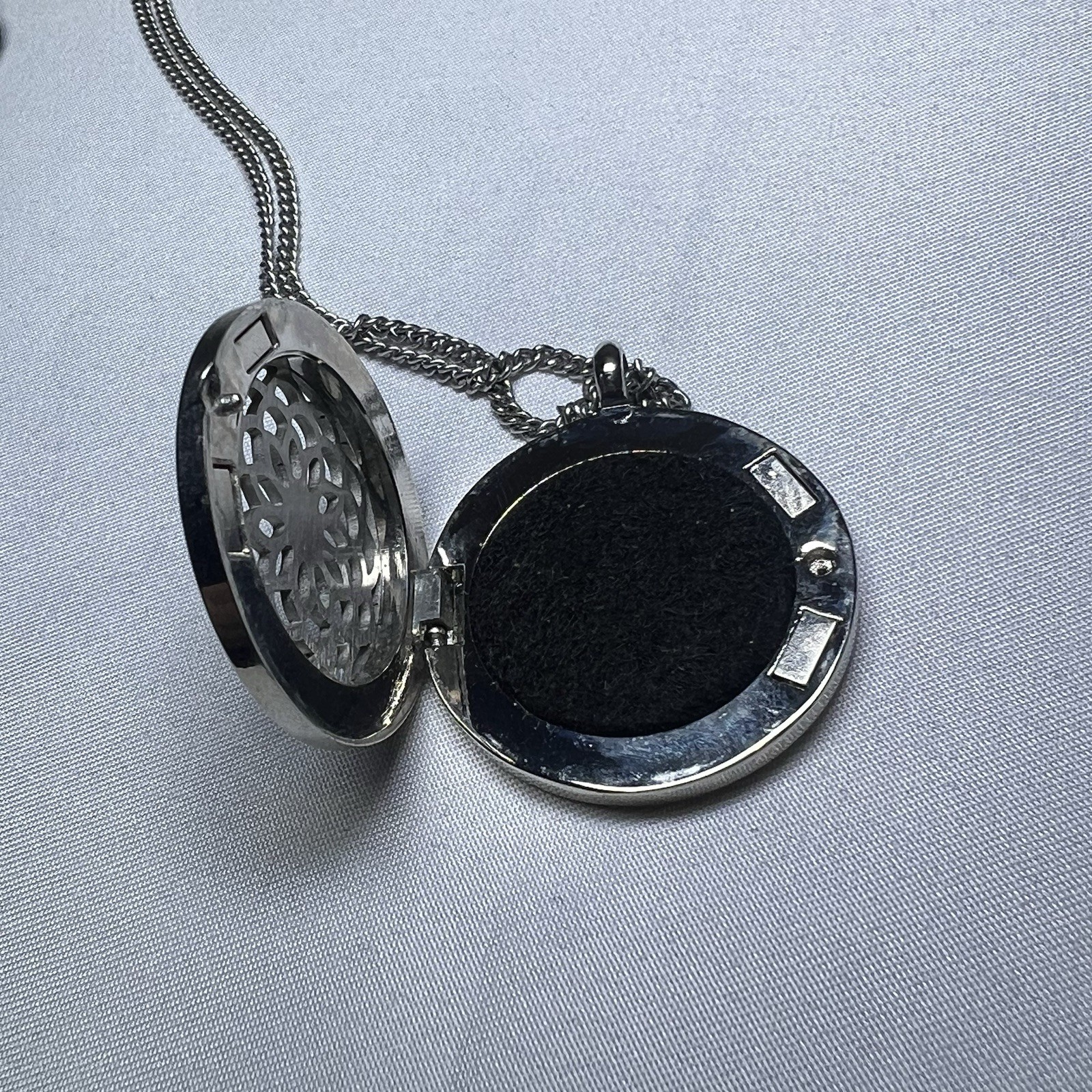 Diffuser Necklace, Round Diffuser Necklace, Filig… - image 4