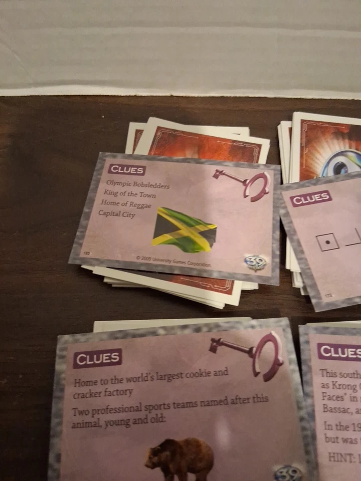 2009 University Games Scholastic THE 39 CLUES Board Game 198 CLUES Cards - Image 2 of 4