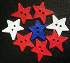  8 x Big Star Shaped Buttons Red White Favorite Findings USA Christmas 26mm