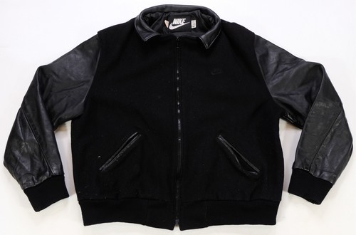 Rare Vintage NIKE Spell Out Swoosh Full 