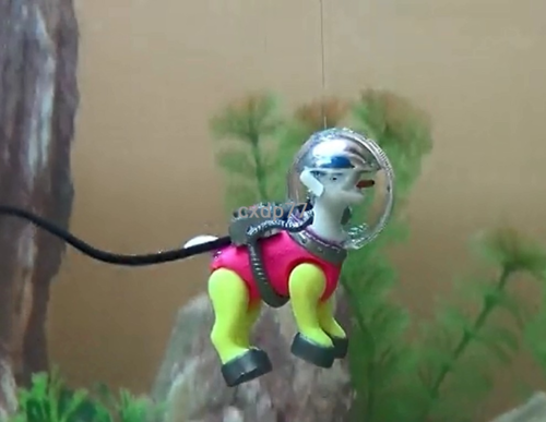 Acción Aire BUCEO MAR DOG ORNO Acuario Adorno Piscina Decoración Mejor Regalo - Imagen 4 de 7