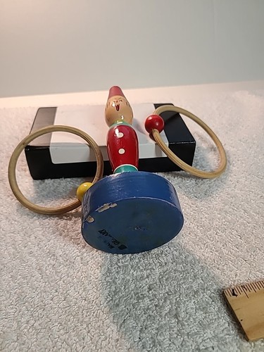 Vintage Wooden Clown Ring Toss Game made in Germany RARE! EXC CONDITION - Picture 8 of 10