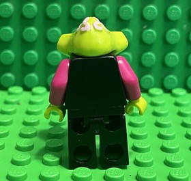 LEGO Alien Pilot minifigure Alien Conquest 7050 7067 7052