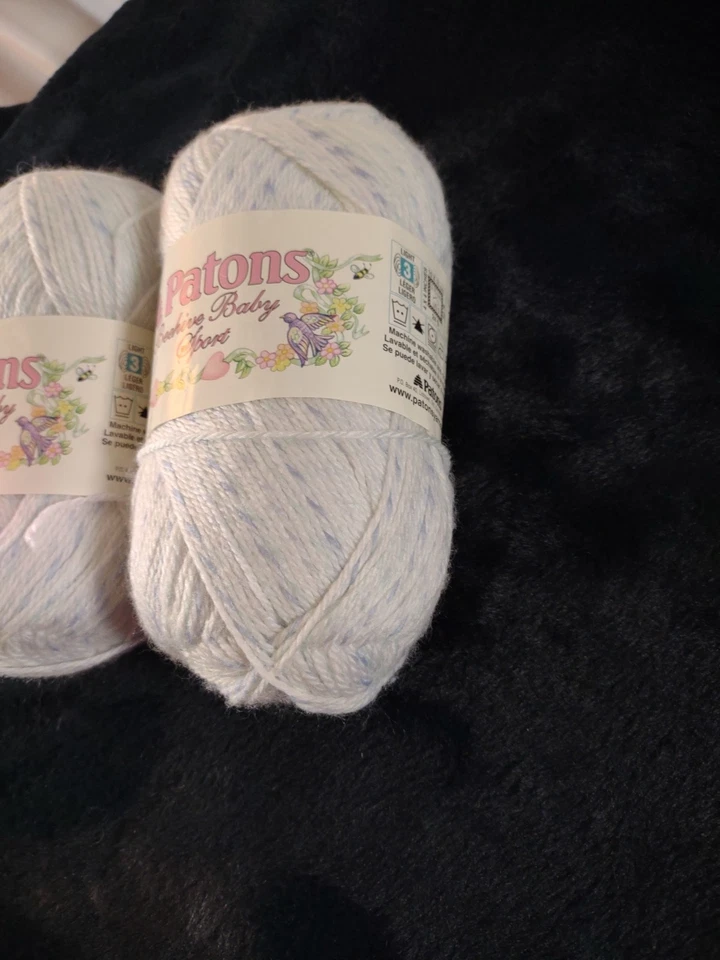 Nuevo • 2 madejas patones colmena bebé hilo deportivo - Color: niño pequeño 3 OZ cada uno Foto 4 de 4