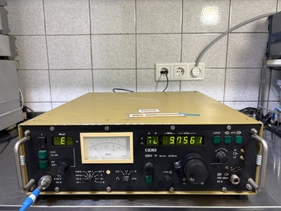 RFT SMV 11  Selektives Voltmeter 9Khz - 30Mhz  Defekt