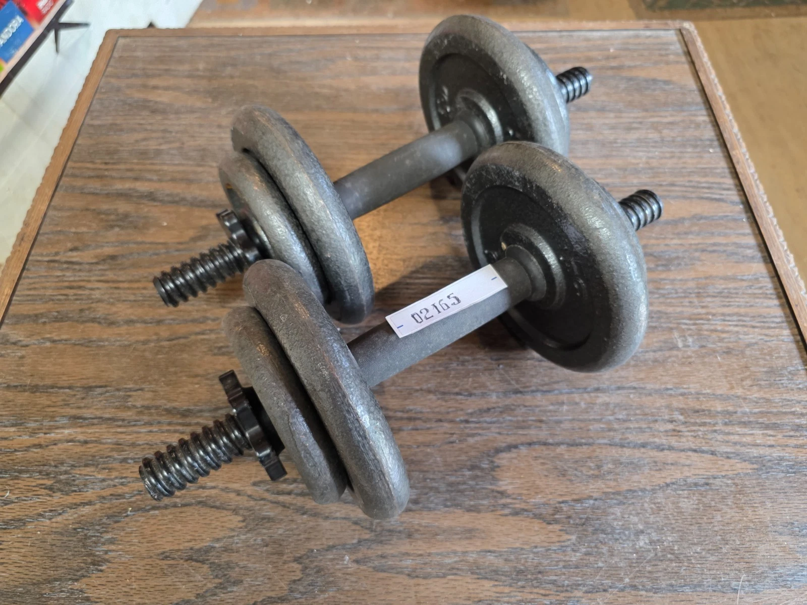 Adjustable Dumbbell Set (2). Non-slip Ergonomic Handles Cast Iron Weight Plates