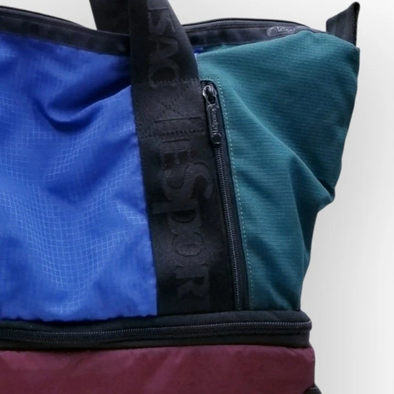 Bolso de Lona Grande LeSportsac Dakota Color-Block Nylon Roller Foto 2 de 4