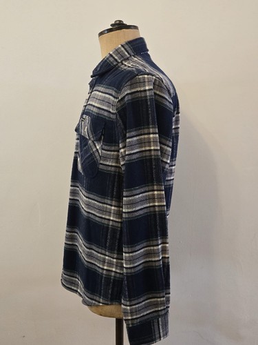 Brixton Men’s Shirt Size Medium - Picture 2 of 7