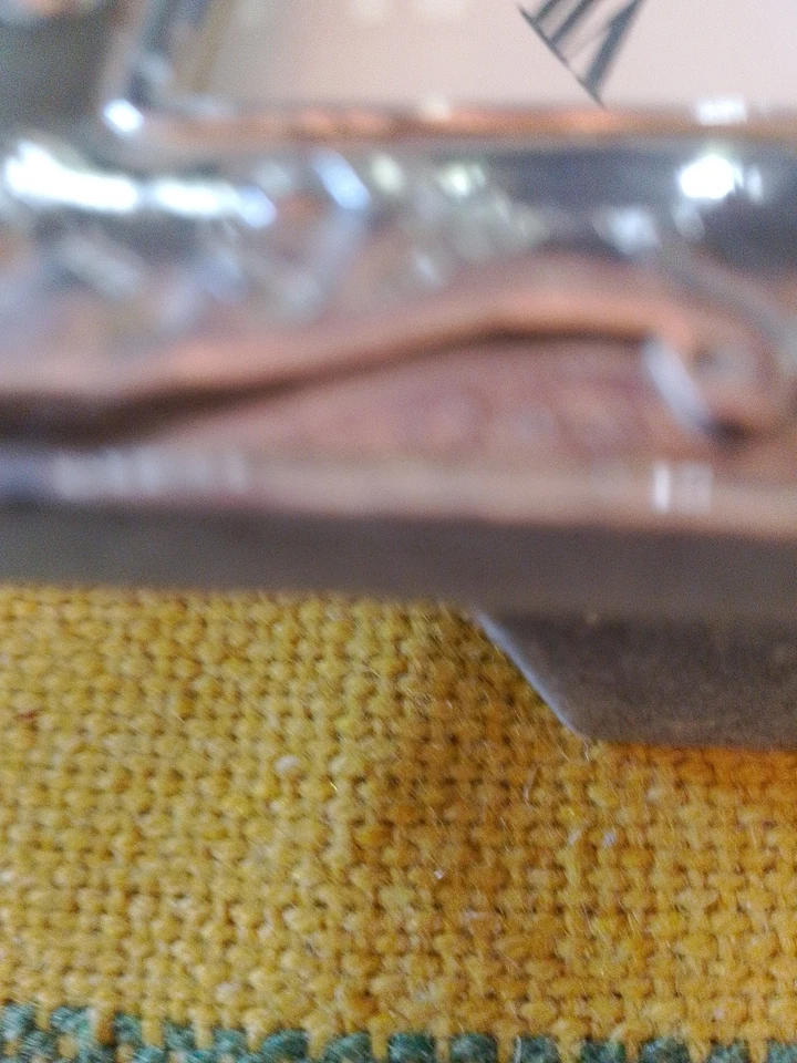 Sveglia Da Tavolo O Comodino In Argento Perfettamente Funzionante - Immagine 4 di 4