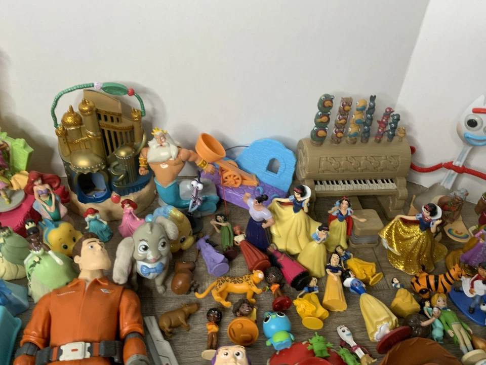Disney Vintage Current Huge Bulk Set PVC Action Figure Dolls Playset Toy Figures - Image 2 of 4