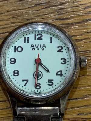 Exquisite Avia Q&V 867410 Quartz Unisex Nurse Fob Watch -26mm