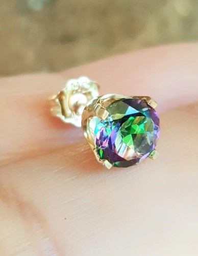 0.7CT Natural Mystic Green Topaz Solid 14K Yellow Gold Men's Single Stud Earring - 第 5/5 張圖片