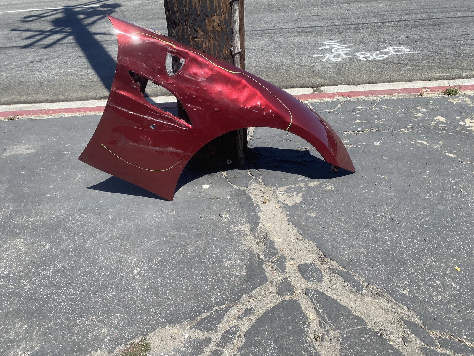 08-14 Ferrari California Right RH Fender
