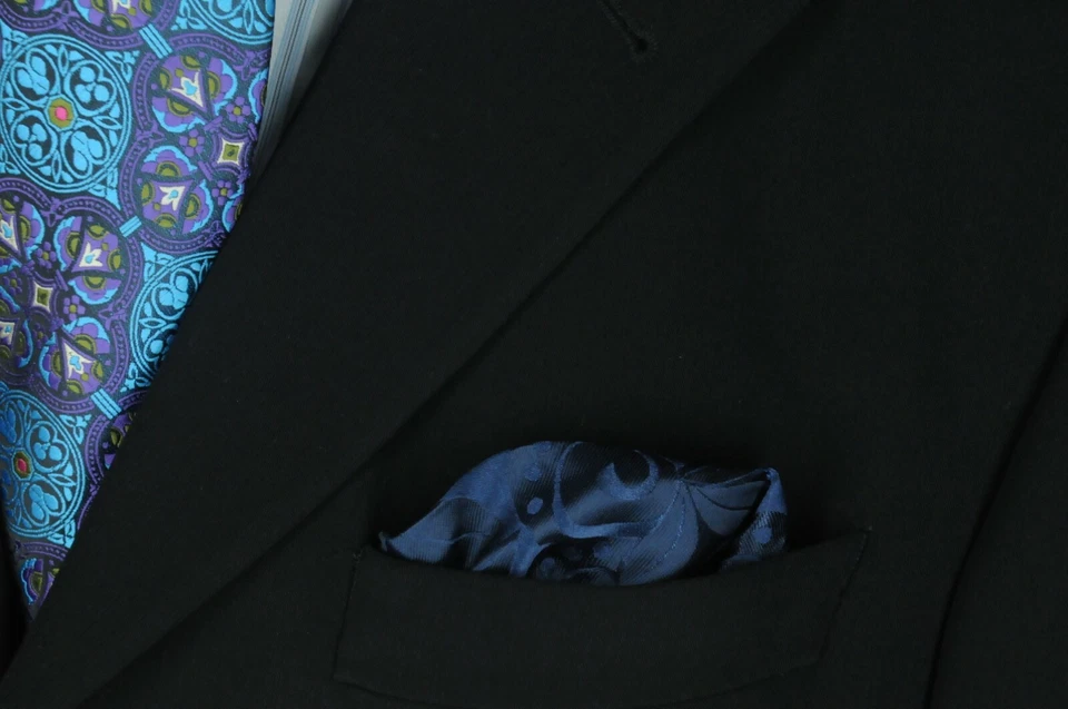 Lord R Colton Masterworks Pocket Square - New Orleans Midnight Silk - $75 New - Image 2 of 3