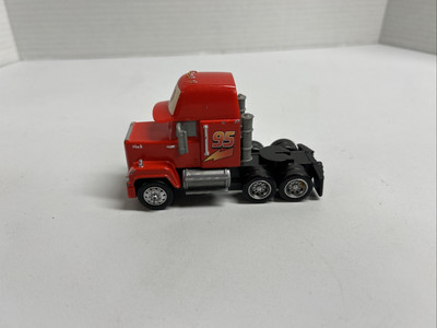 Mattel: Disney Pixar Cars 3 - Deluxe Cars 3 Mack Semi Truck 4