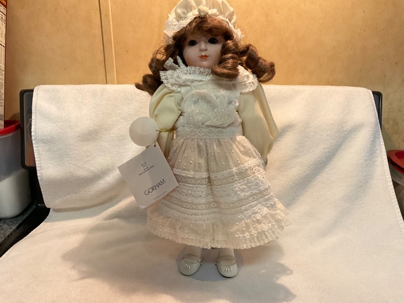 Gorham Doll Collection Little Women Beth, w stand  8673B