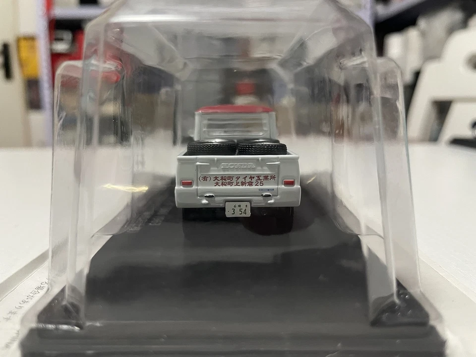 Vehículo comercial japonés Spark 1:43 Honda T360 1963 neumático tienda coche modelo  Foto 4 de 4