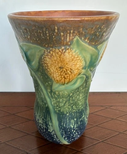 Roseville Pottery Sunflower 7" Bulbous Bottom Flared Neck Vase Shape 487-7